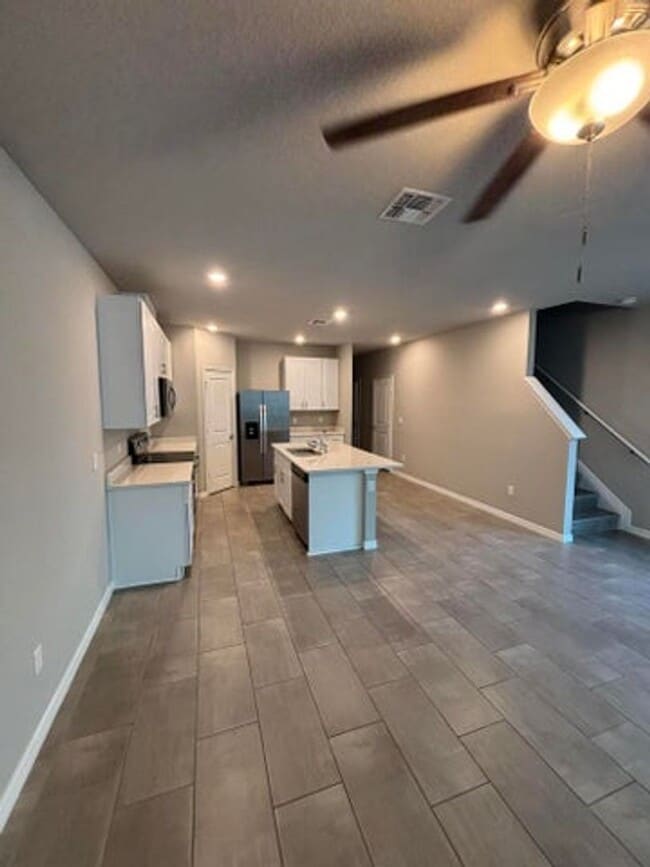 Building Photo - 3521 Joshua Tree St