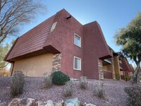 Building Photo - ADORABLE 1 BEDROOM 1 BATHROOM SECOND STORY...