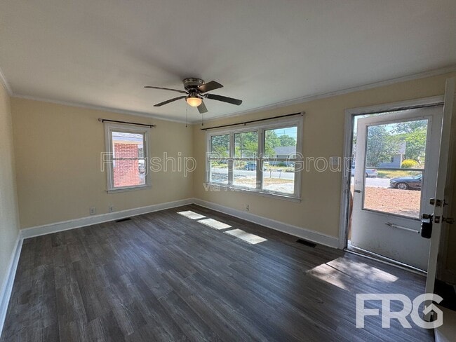 Building Photo - 1403 Clingman St