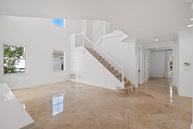 Building Photo - 1468 Mariner Way