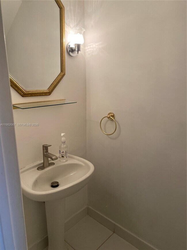 Building Photo - 1951 Atlantic Shores Blvd