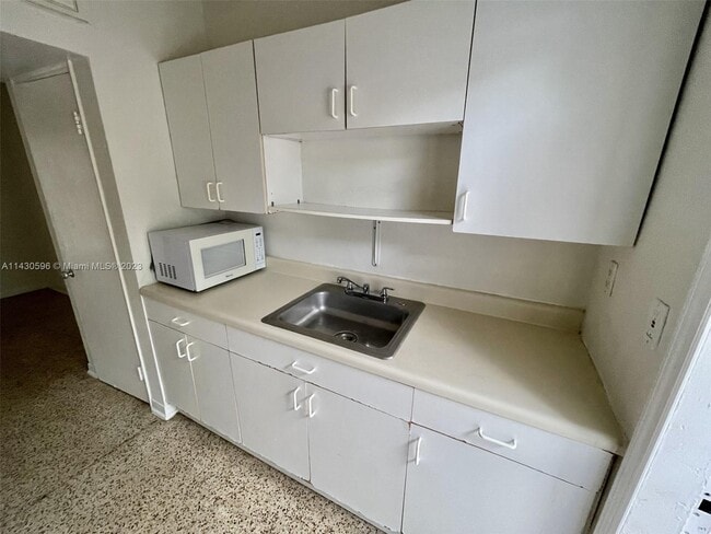 Building Photo - 3080 SW 1st St