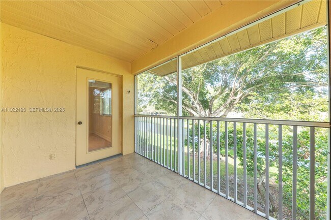 Building Photo - 1155 Coral Club Dr