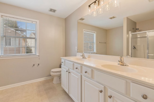 Building Photo - 8705 Poteat Dr