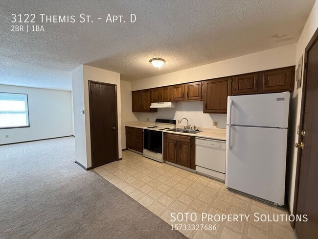 Building Photo - 2 BD / 1 BA Pet-Friendly Apartment