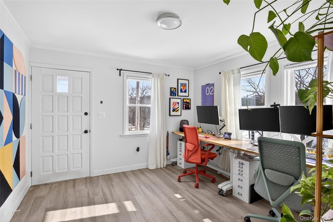 Building Photo - 139 S Kensico Ave