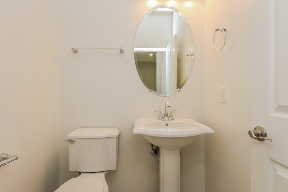 Building Photo - 4165 E Thunderheart Trail