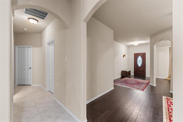 Building Photo - 201 Whitman Dr