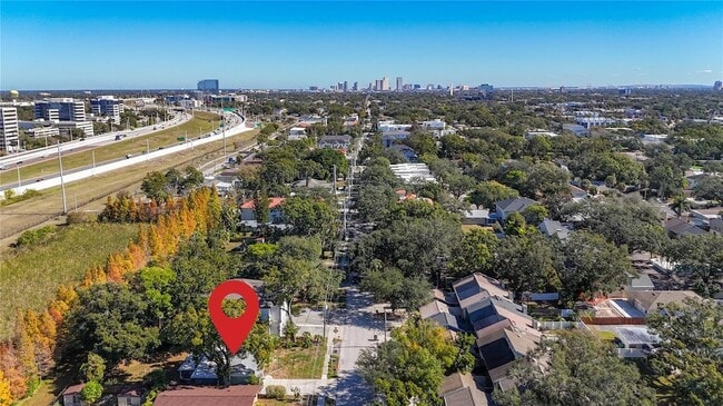 Building Photo - 4513 W Gray St