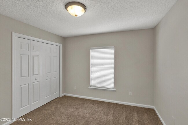 Building Photo - 14422 Christen Dr S