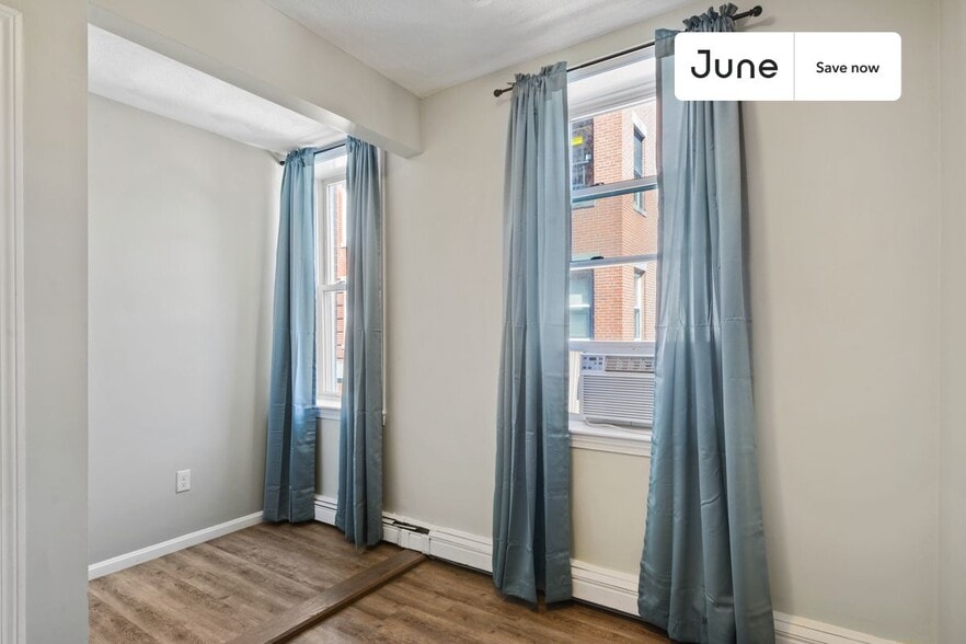 Building Photo - 36 N Bennet St