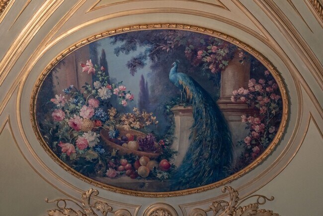 Building Photo - 107 Beacon St