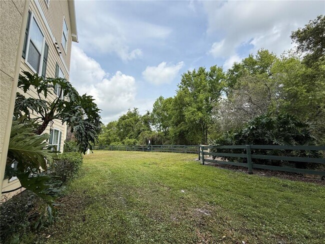 Building Photo - 18267 Bridle Club Dr