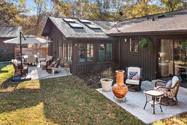 Building Photo - 7204 Killingdeer Ln