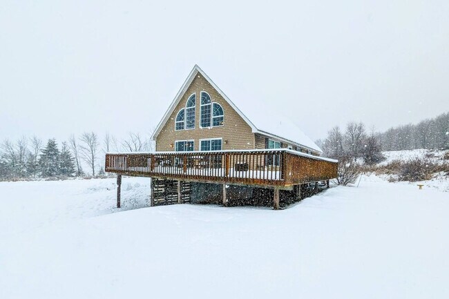 Building Photo - 2109 Dunk Hill Rd