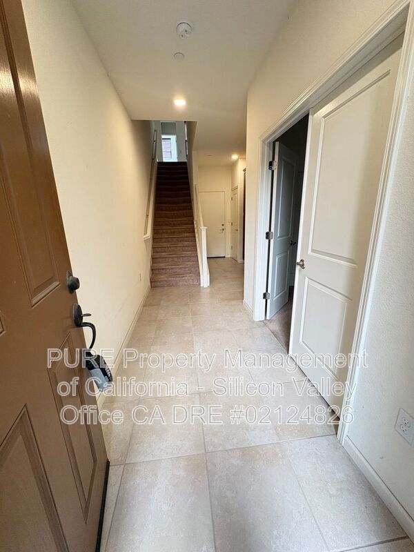 Building Photo - 2712 Ferrara Cir