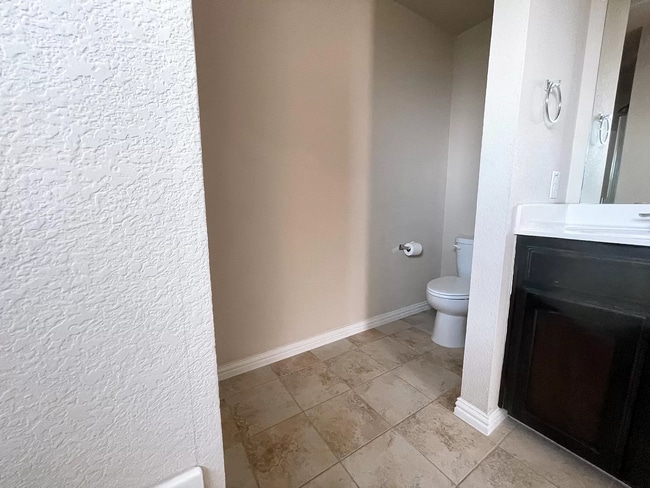 Building Photo - 4121 Mantis St