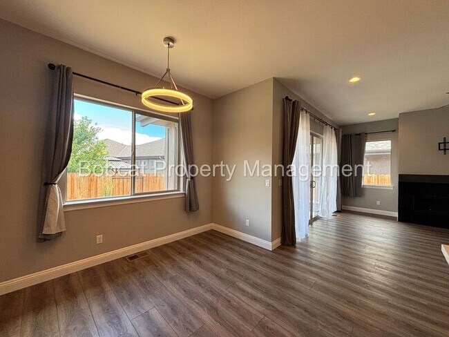 Building Photo - 3108 Cambria Lp