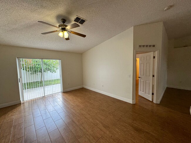 Building Photo - Ready to move-in March 14th!  Charming 3 B...