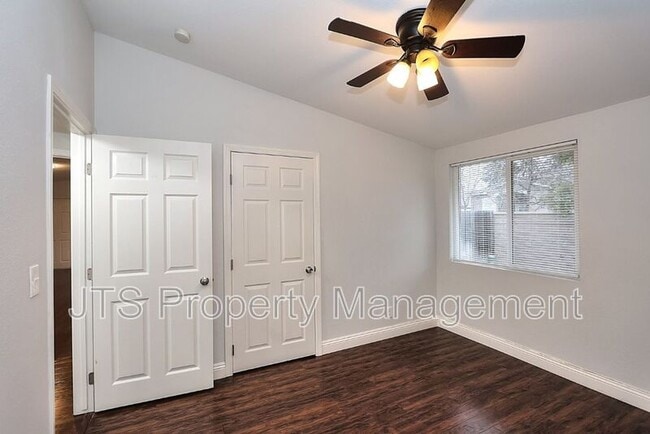 Building Photo - 2000 Belcot Rd