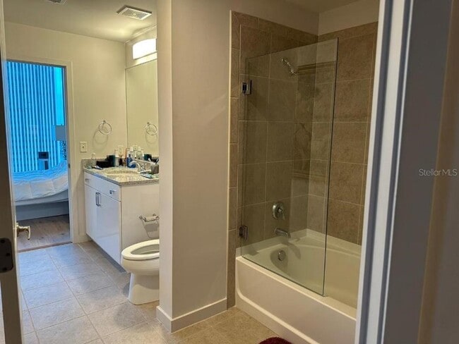 Building Photo - 777 N Ashley Dr