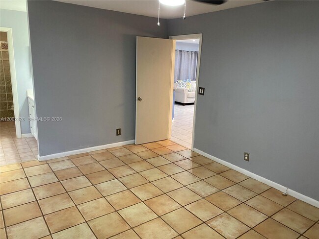 Building Photo - 16387 Water Way