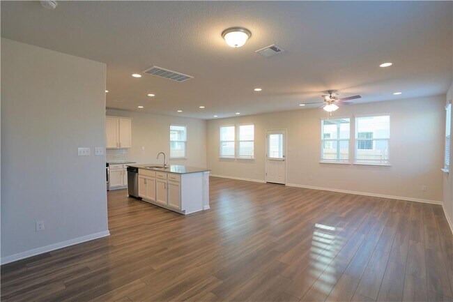 Building Photo - 12110 Tolson Dr