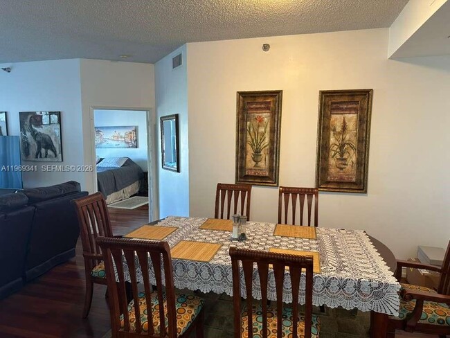 Building Photo - 3400 NE 192 St