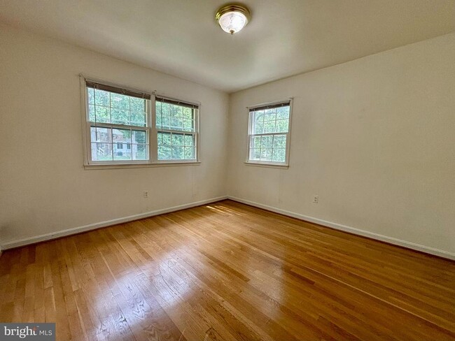 Building Photo - 3124 Wynford Dr
