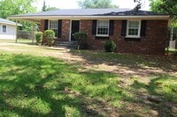 Building Photo - 912 Inverness Rd