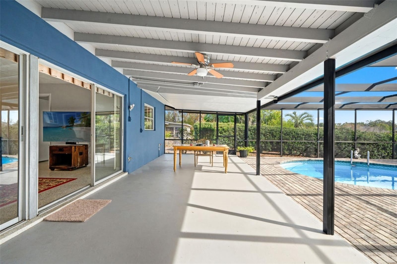 Building Photo - 6422 Fairlawn St