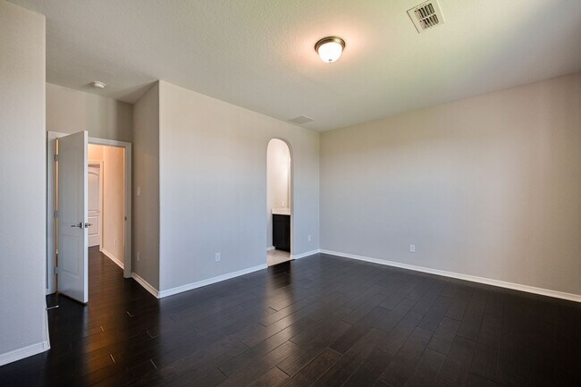 Building Photo - Lakefront Luxury Rental in Cross Creek Ranch