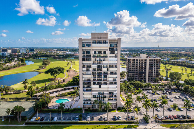 Building Photo - 2425 Presidential 902 Way