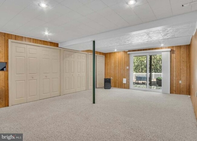 Building Photo - 4178 Kittatinny Dr