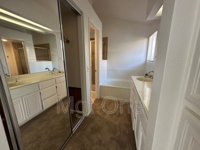 Building Photo - 26205 Perrier Dr