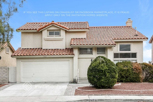 Primary Photo - 1423 Desert Ridge Ave