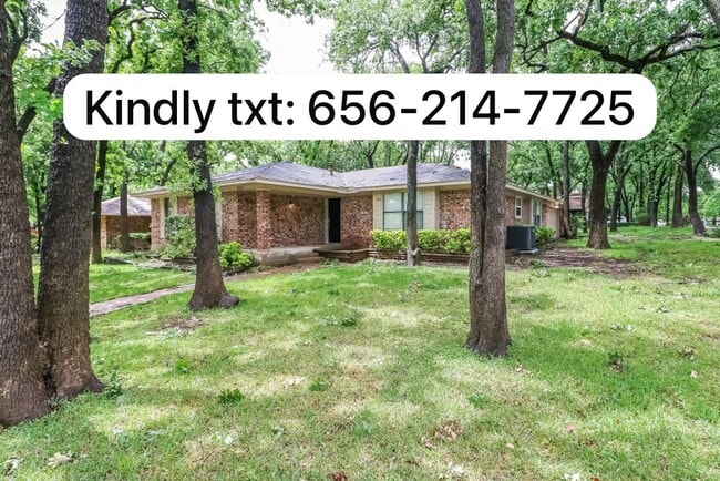 Primary Photo - 3921 Double Oak Ln