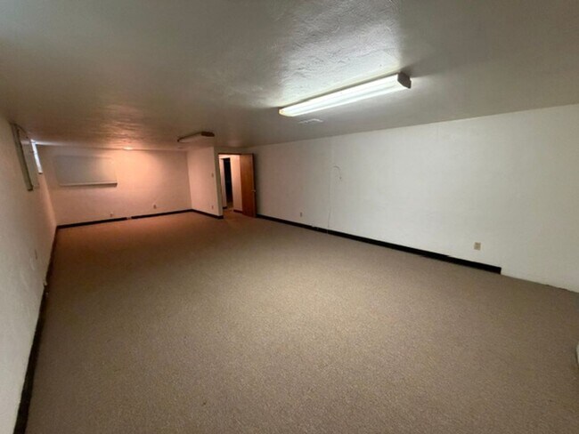 Building Photo - Beautiful Home for Rent