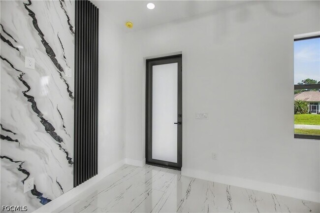 Building Photo - 3123 69th St W