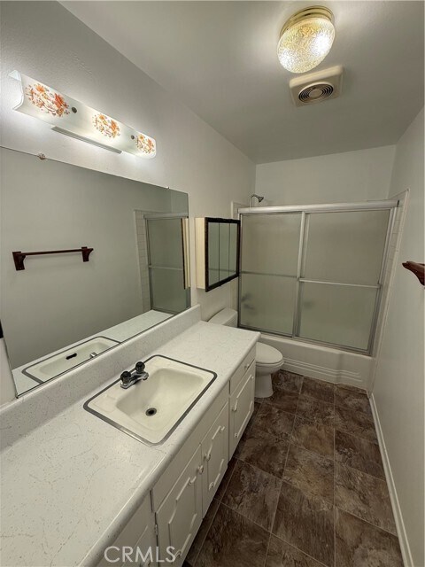 Building Photo - 10609 Jimenez St