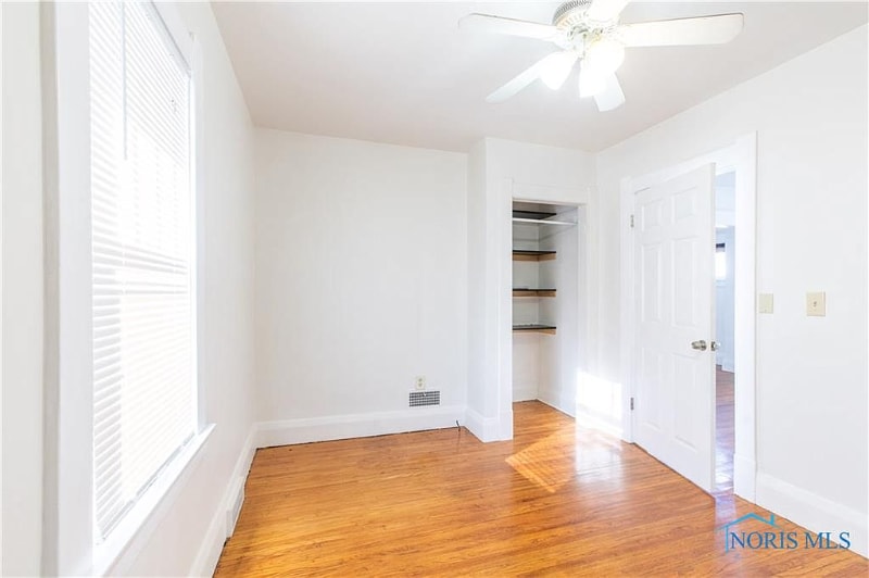 Building Photo - 1715 Perth St