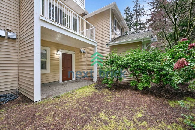 Building Photo - Charming 2-Bedroom Retreat with 2.5 Baths in Bothell's Serene Locale!