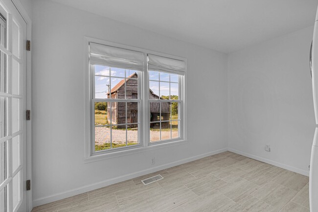 Building Photo - 4861 Bethesda Rd