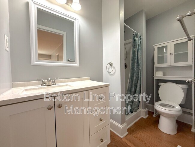 Building Photo - 1215 Milton Ave