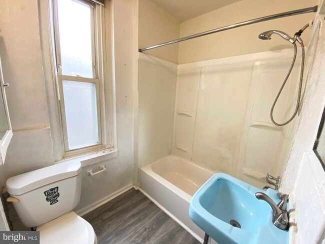 Building Photo - 3454 N Water St