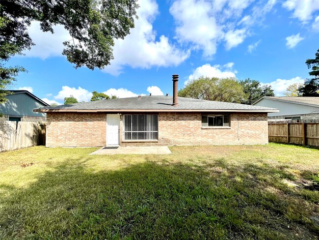 Building Photo - 4502 Mossygate Dr