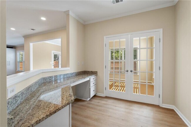 Building Photo - 865 Great Glen Pl