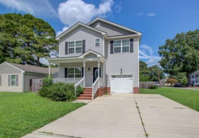 Primary Photo - WELCOME HOME - Beautiful home built in 201...