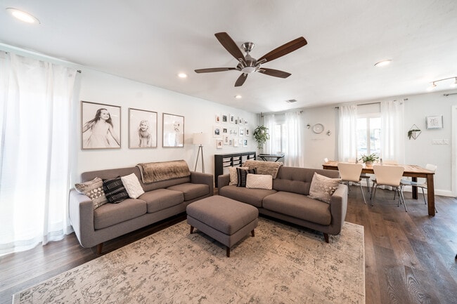 Building Photo - 3610 Marlesta Dr