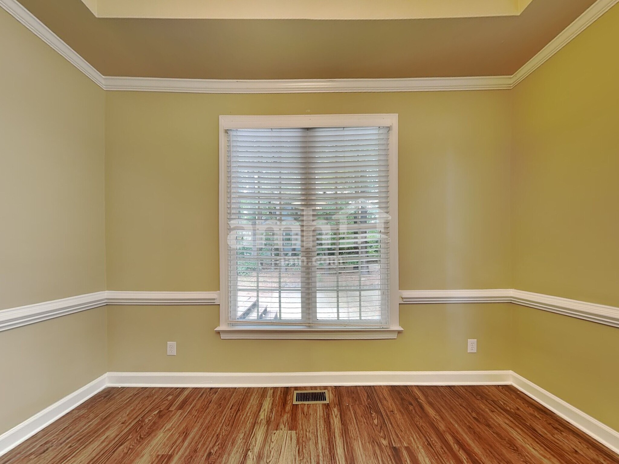 Building Photo - 1100 Secotan Pl